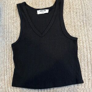 Double Zero spicy small black top